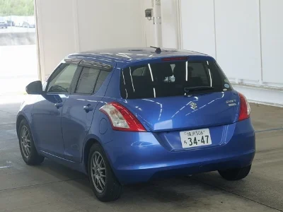SUZUKI SWIFT