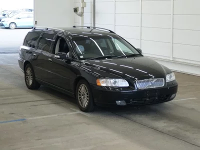 VOLVO V70