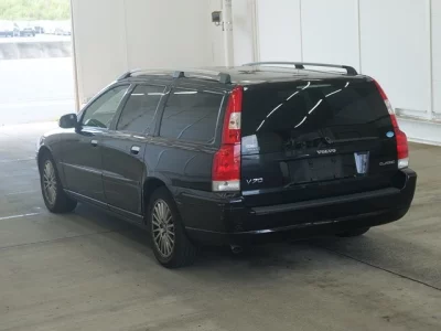 VOLVO V70