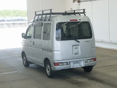 DAIHATSU HIJET VAN