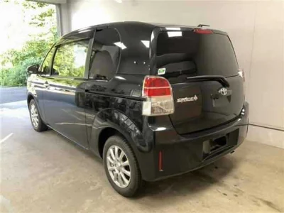 TOYOTA SPADE