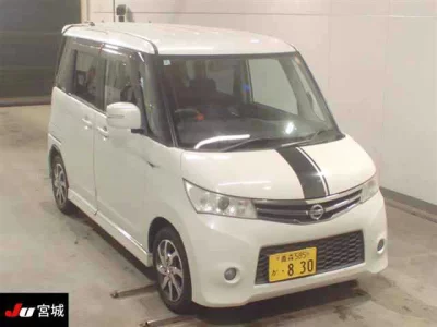 NISSAN ROOX