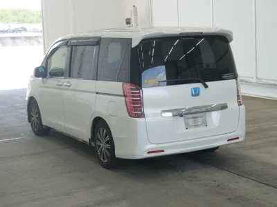 HONDA STEP WAGON