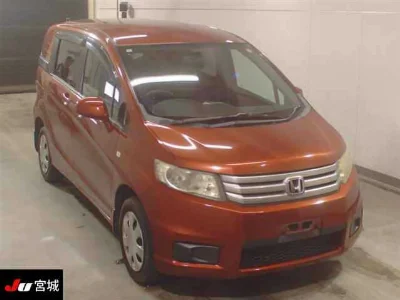 HONDA FREED SPIKE