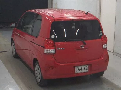 TOYOTA PORTE