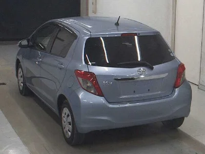 TOYOTA VITZ