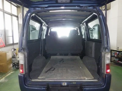 NISSAN CARAVAN