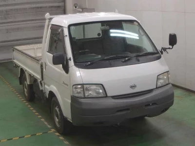 NISSAN VANETTE TRUCK