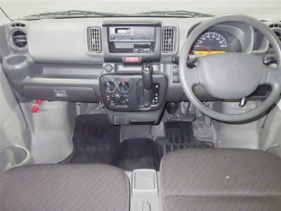 MITSUBISHI MINICAB