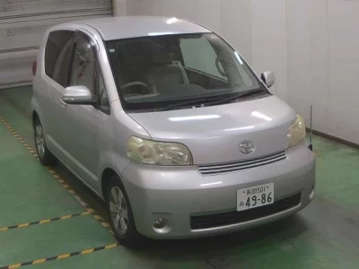 TOYOTA PORTE