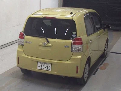 TOYOTA SPADE