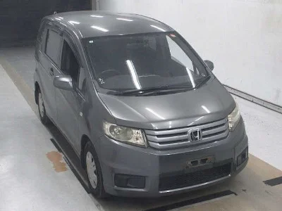 HONDA FREED SPIKE