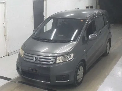 HONDA FREED SPIKE