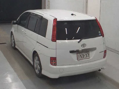 TOYOTA ISIS
