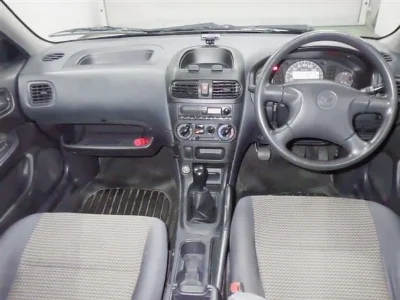 MAZDA FAMILIA VAN