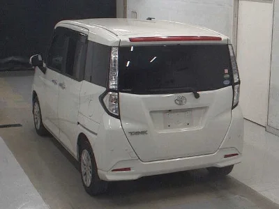 TOYOTA TANK