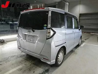 TOYOTA TANK