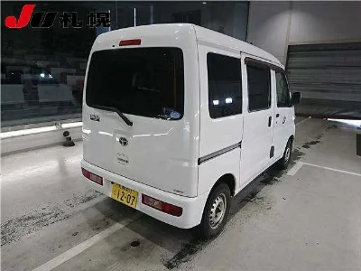 TOYOTA PIXIS VAN