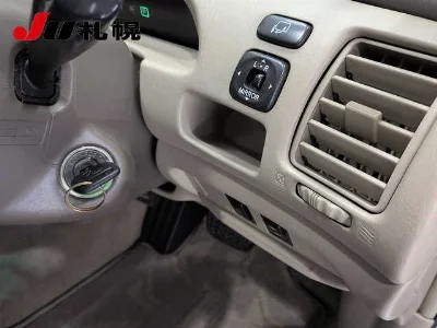 TOYOTA VISTA