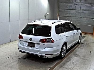VOLKSWAGEN GOLF VARIANT