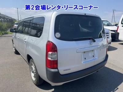 TOYOTA SUCCEED