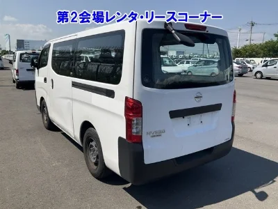 NISSAN NV350 CARAVAN
