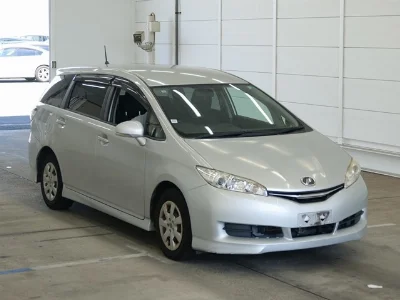 TOYOTA WISH
