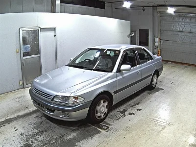 TOYOTA CARINA
