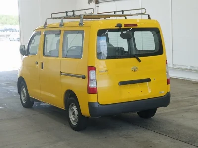 TOYOTA TOWN ACE VAN
