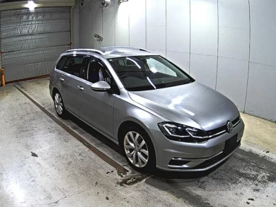 VOLKSWAGEN GOLF VARIANT