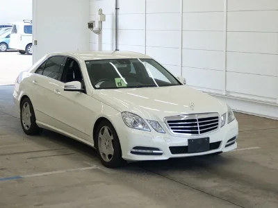 MERCEDES BENZ E CLASS