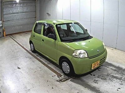 DAIHATSU ESSE