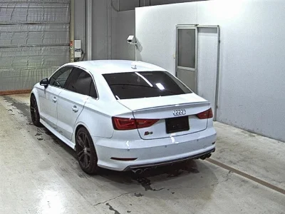 AUDI S3 SEDAN