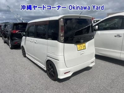 NISSAN ROOX