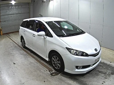 TOYOTA WISH