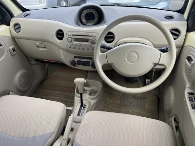 DAIHATSU ESSE