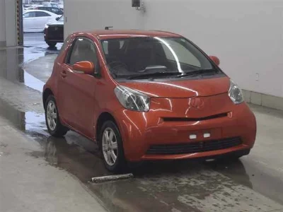 TOYOTA IQ