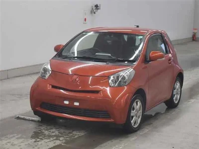 TOYOTA IQ
