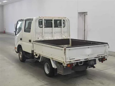 TOYOTA DYNA