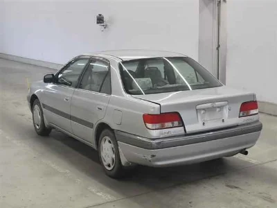 TOYOTA CARINA