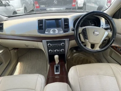 NISSAN TEANA