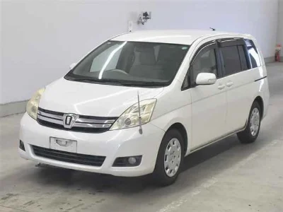 TOYOTA ISIS