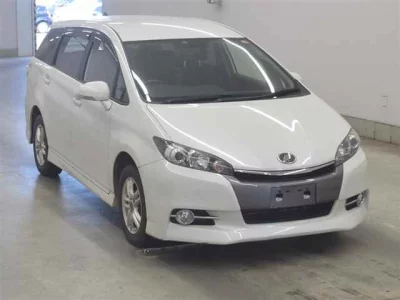 TOYOTA WISH