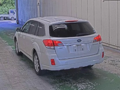 SUBARU OUTBACK