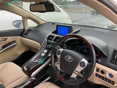 TOYOTA SAI