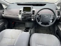 Цена авто Toyota Prius с аукционов Японии, номер кузова NHW20, пробег 131 000, оценка 7