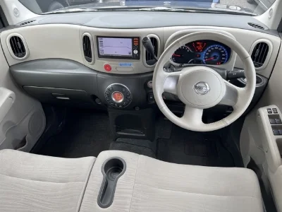 NISSAN CUBE