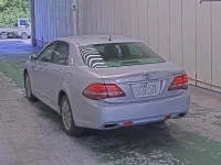 Цена авто Toyota Crown с аукционов Японии, номер кузова GRS203, пробег 143 000, оценка 7
