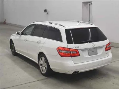 MERCEDES BENZ E CLASS STATION WAGON
