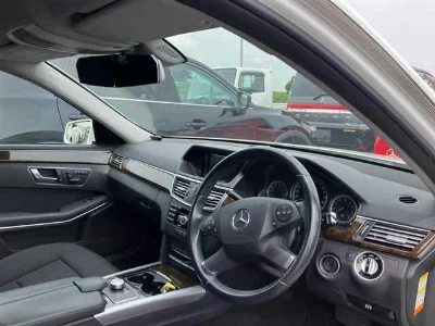 MERCEDES BENZ E CLASS STATION WAGON